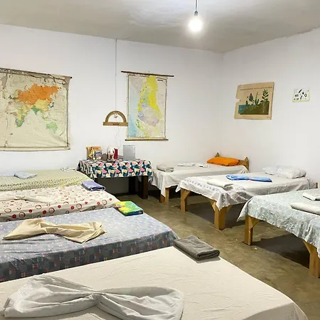 Auberge de jeunesse Shkolla &